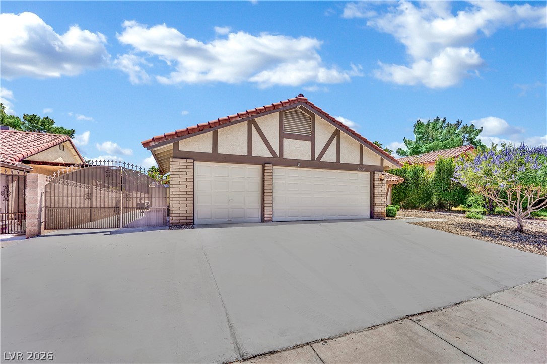 5470 Abbington Street Property Photo 2
