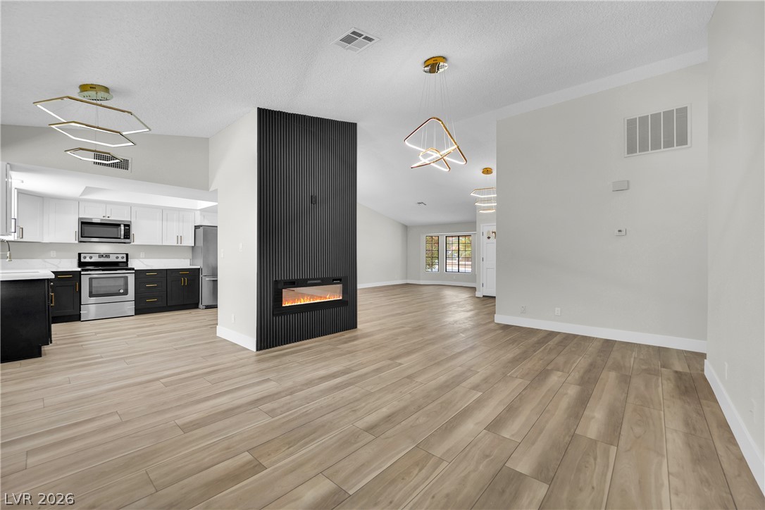 5470 Abbington Street Property Photo 5