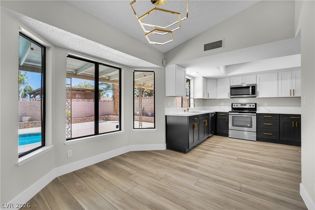 5470 Abbington Street Property Photo 11