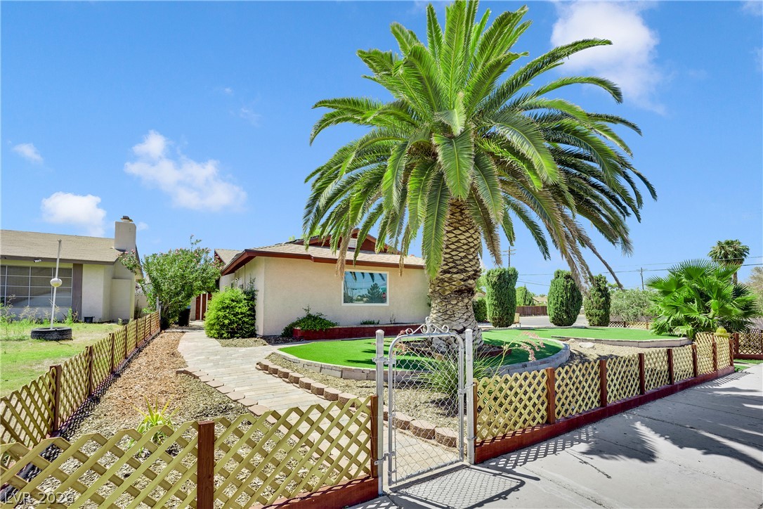 1825 Shadow Mountain Place Property Photo 8