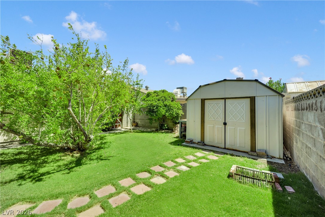 1825 Shadow Mountain Place Property Photo 36