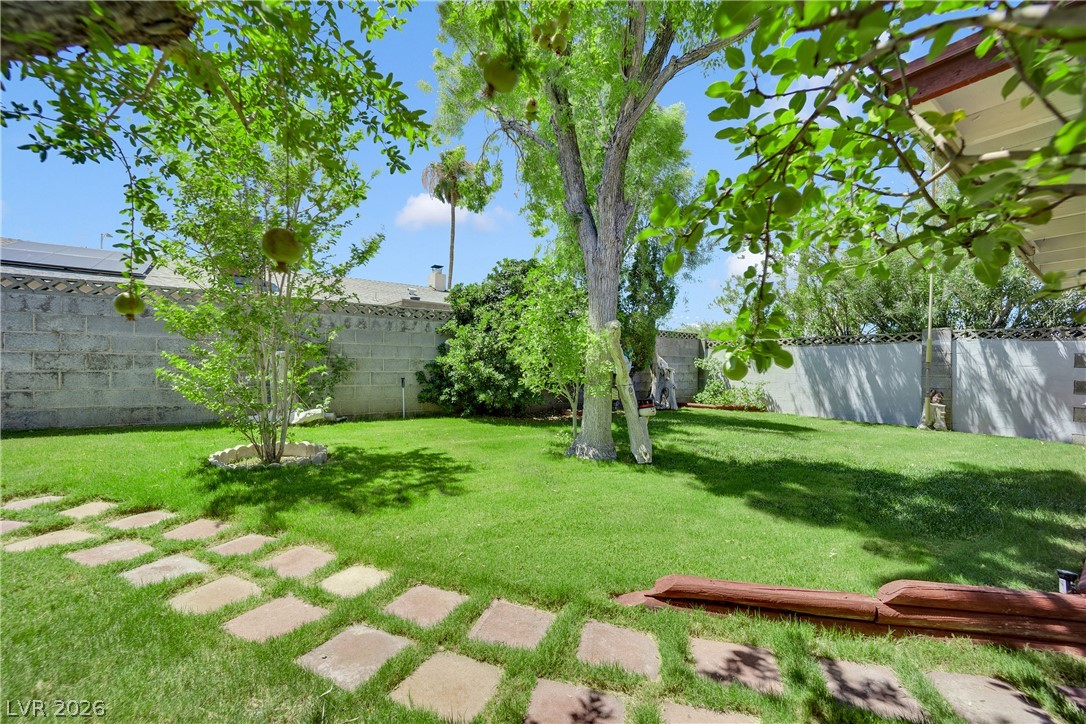 1825 Shadow Mountain Place Property Photo 37