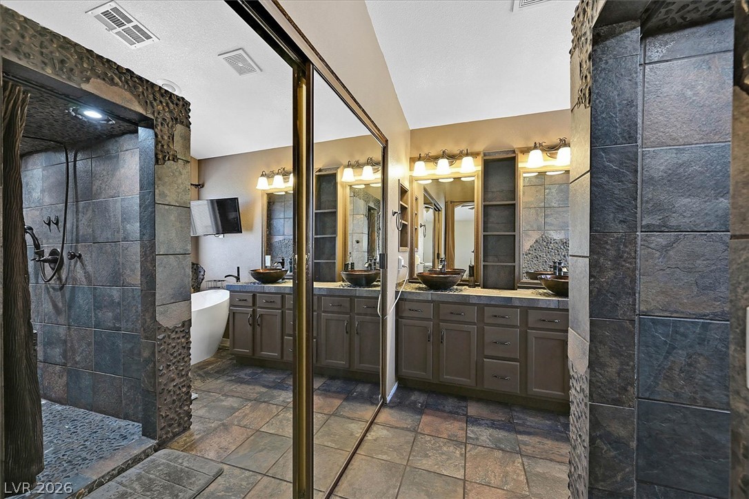 2206 Spanish Town Avenue Property Photo 20