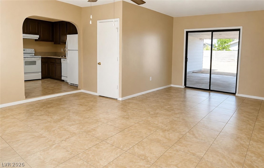 4080 Studio Street Property Photo 5