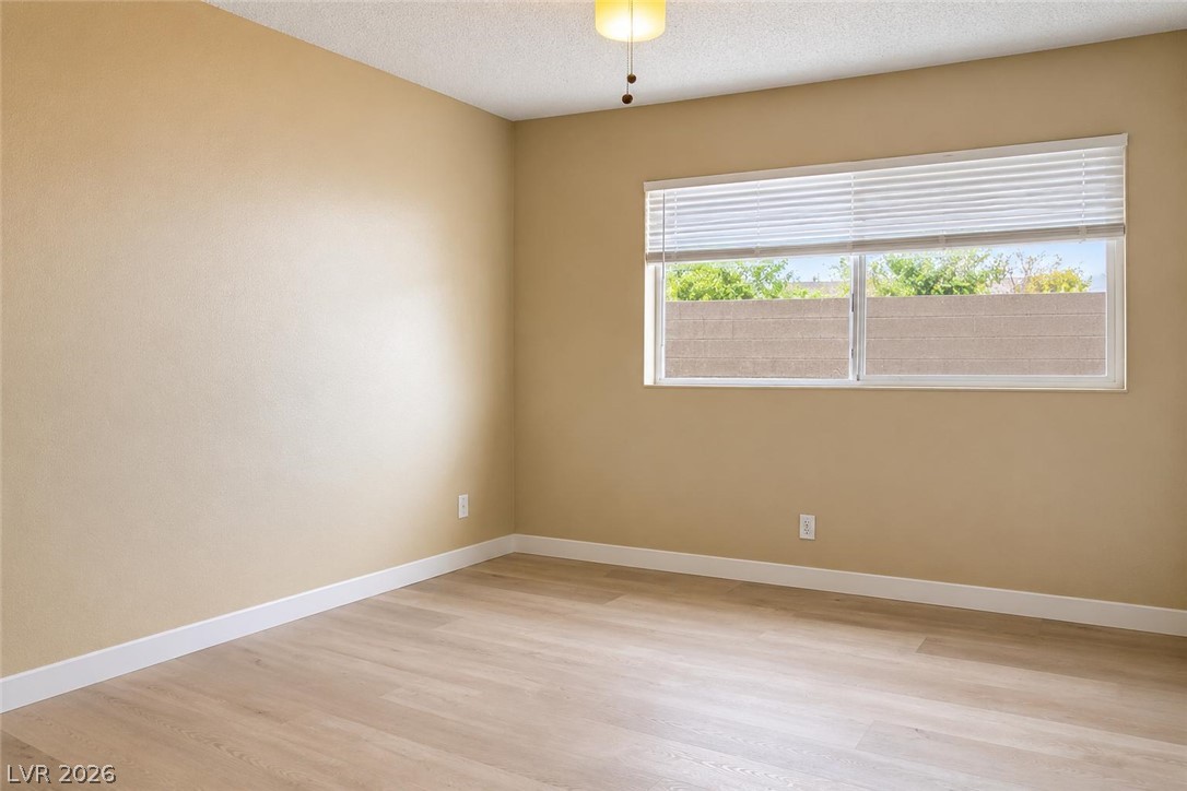 4080 Studio Street Property Photo 8
