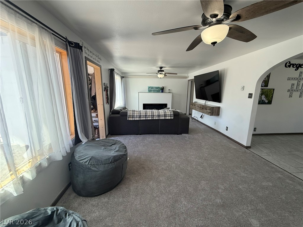 703 Canyon Street Property Photo 4