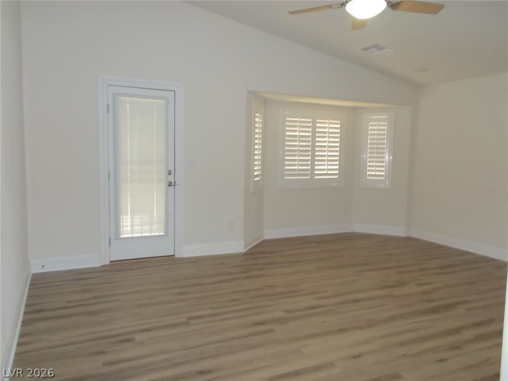 8317 Jeremiahs Lodge Avenue Property Photo 21