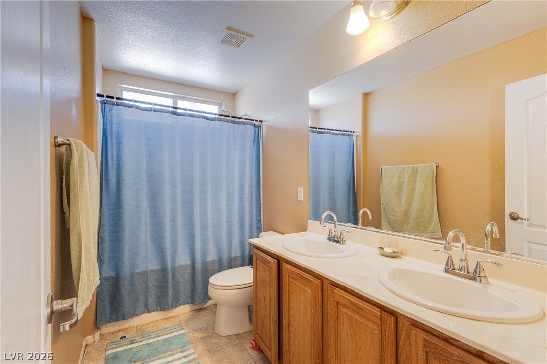 124 Sharp Edge Avenue Property Photo 14