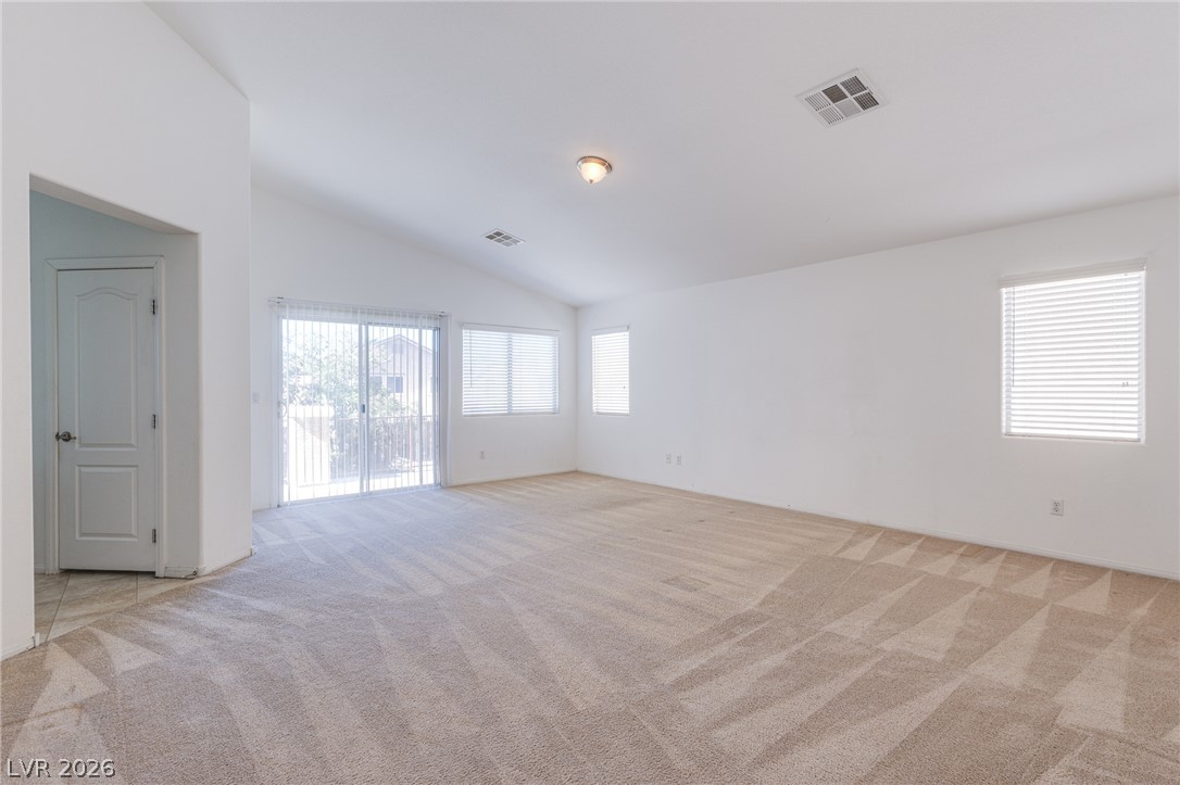 124 Sharp Edge Avenue Property Photo 18