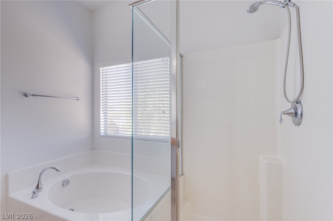 124 Sharp Edge Avenue Property Photo 22