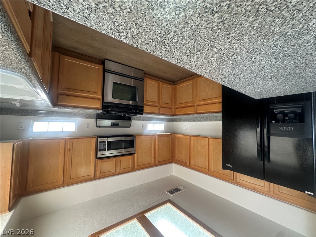 4582 Heavenly Love Way Property Photo 4