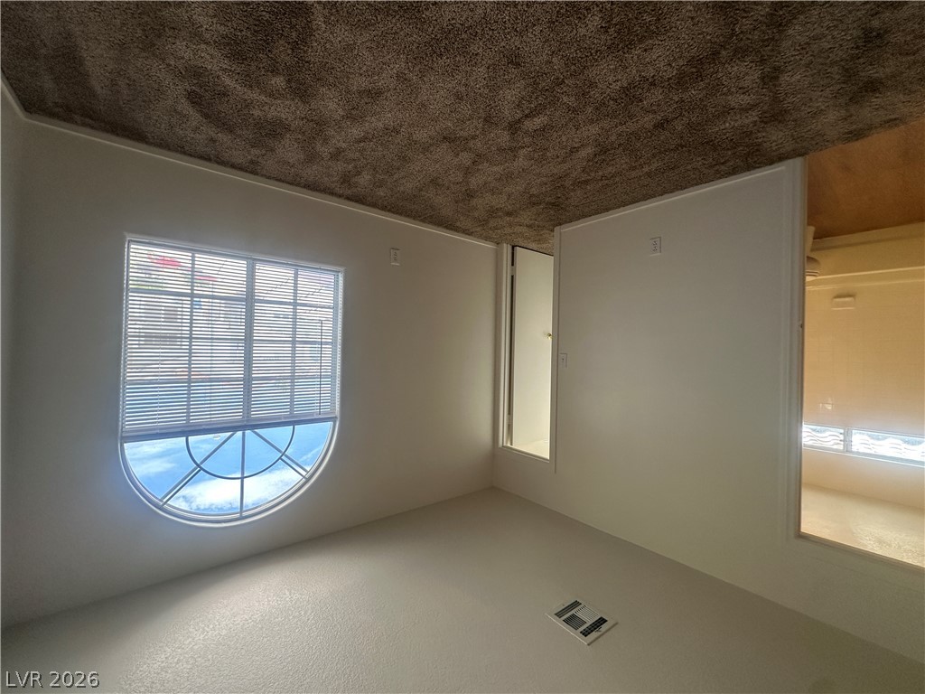 4582 Heavenly Love Way Property Photo 10