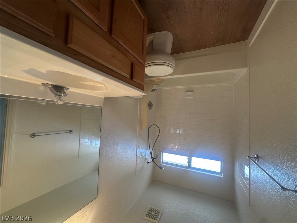 4582 Heavenly Love Way Property Photo 13