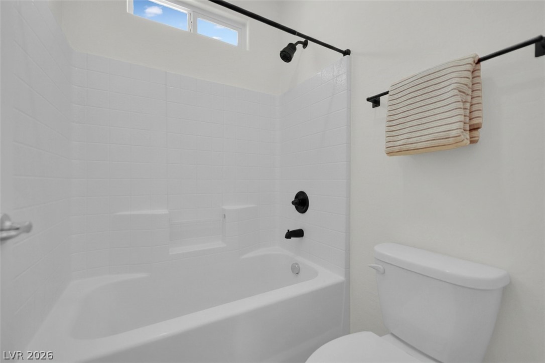 2588 Fading Mist Drive Property Photo 22