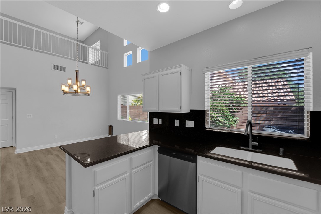 10400 Nutt Creek Avenue Property Photo 13