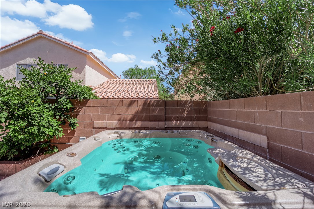 10400 Nutt Creek Avenue Property Photo 33