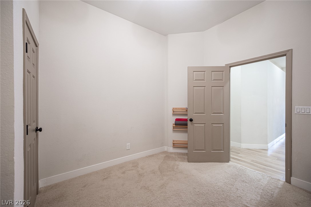 2312 Thayer Avenue Property Photo 42
