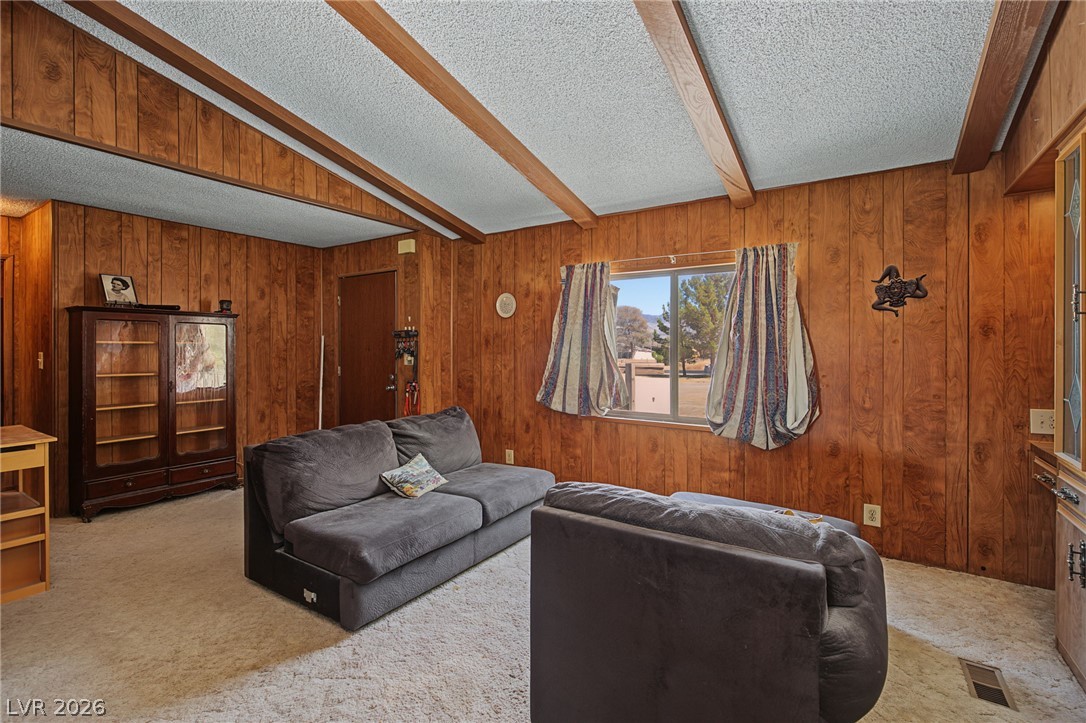 2171 Quail Run Road Property Photo 12