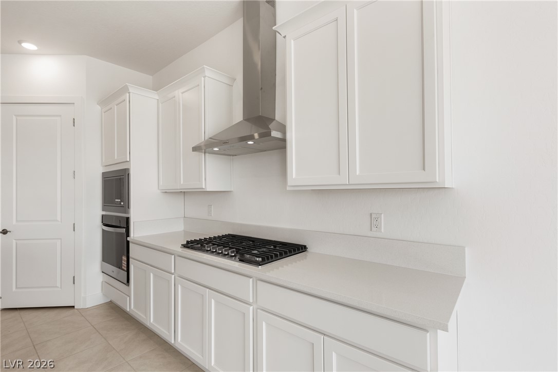 90 Crimson Stone Court Property Photo 11