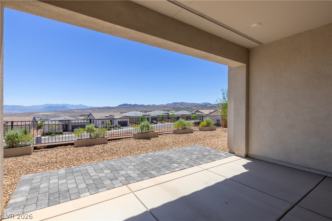 90 Crimson Stone Court Property Photo 33