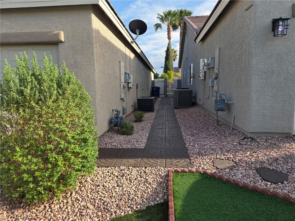 8121 Danaides Court Property Photo 34