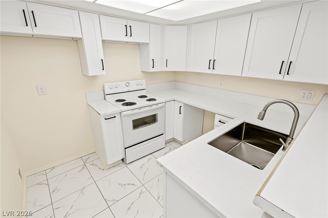 8455 West Sahara Avenue 139 Property Photo 17