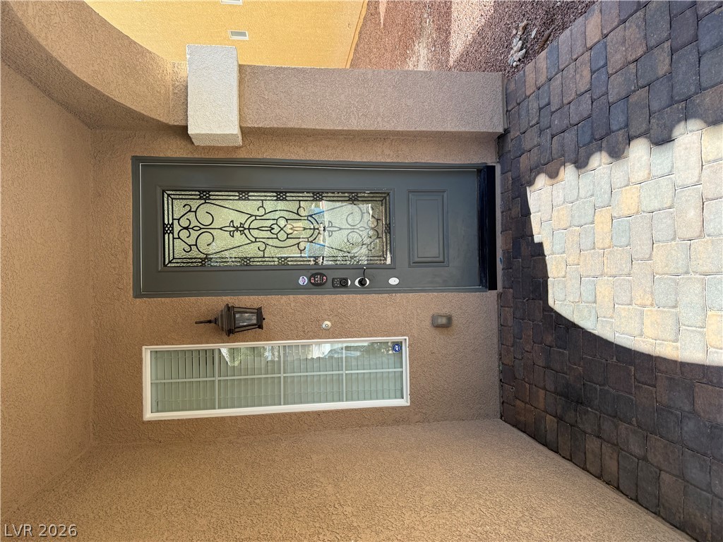 6083 Crown Palms Avenue Property Photo 2