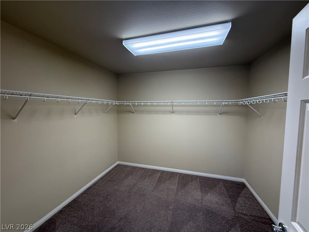 6083 Crown Palms Avenue Property Photo 14