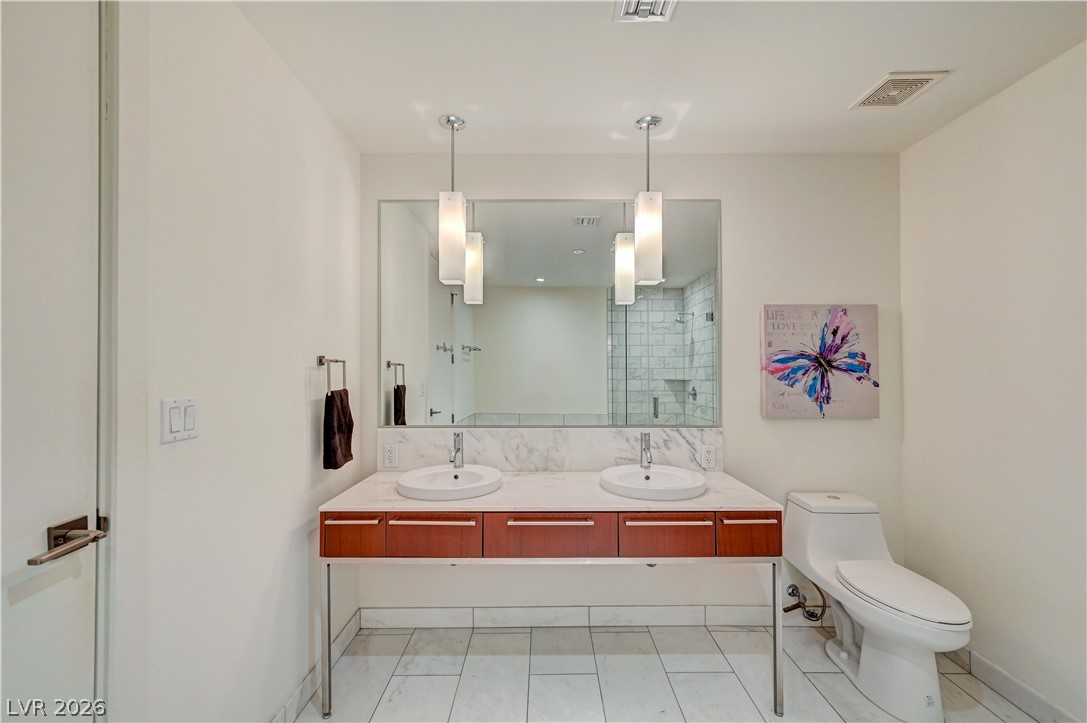 4471 Dean Martin Drive 1104 Property Photo 25