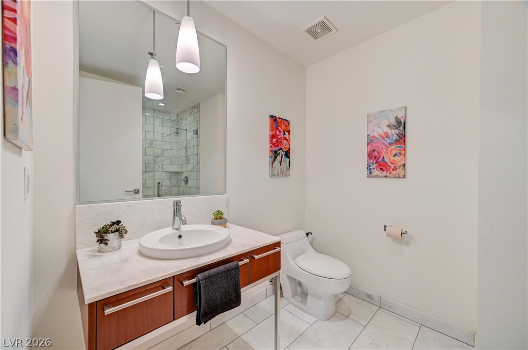 4471 Dean Martin Drive 1104 Property Photo 32