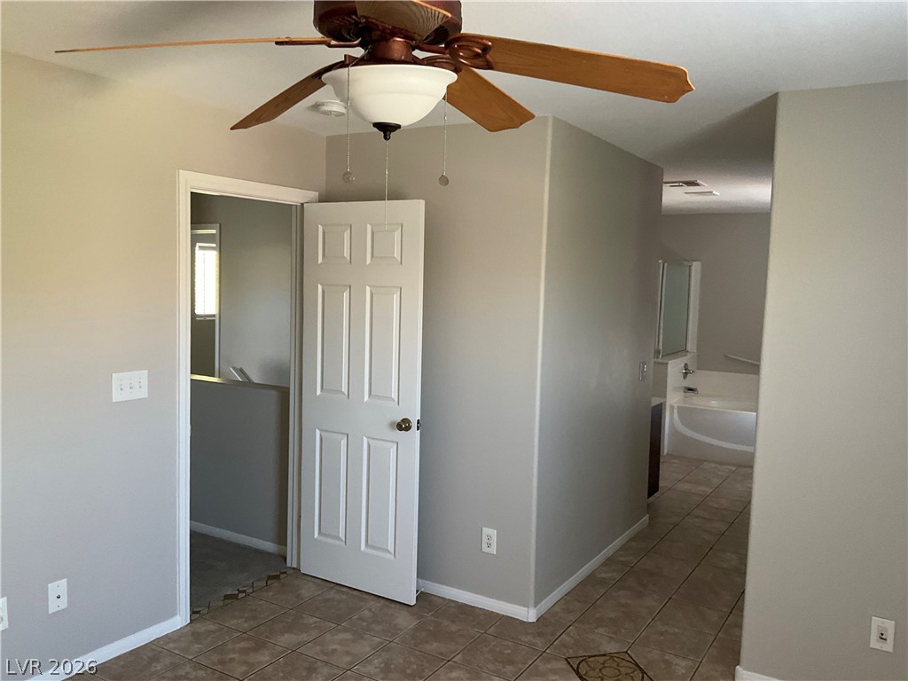 8975 Spring Peeper Avenue Property Photo 19