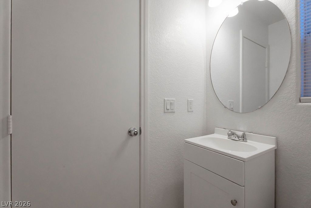 10380 Commanche Moon Avenue Property Photo 14