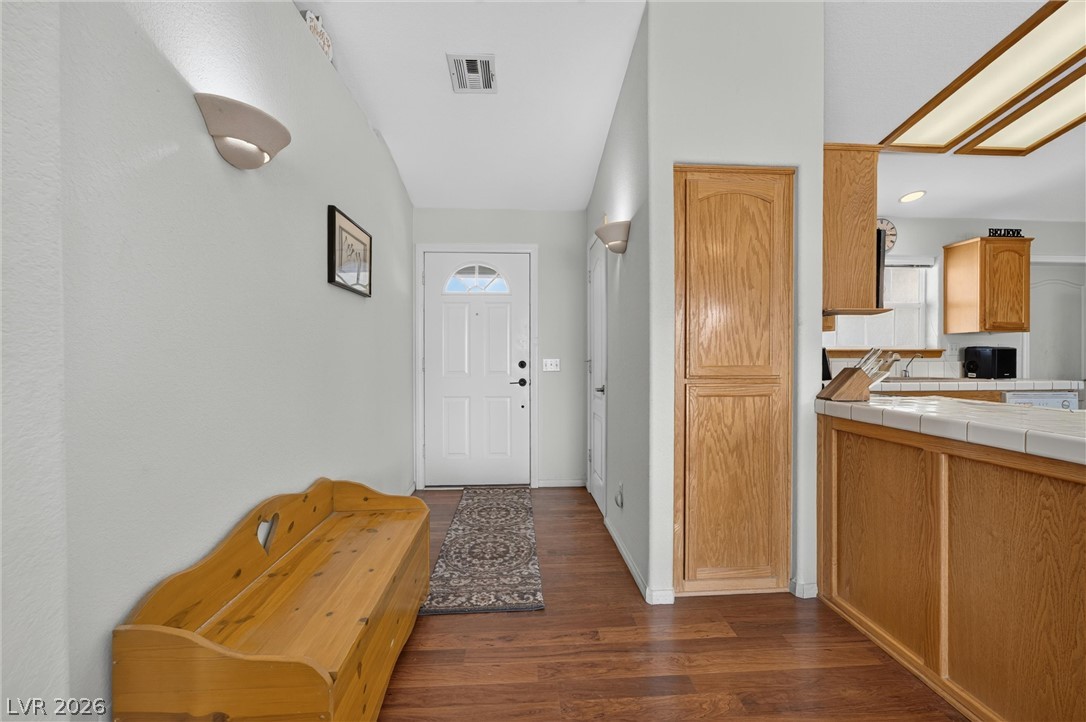1531 West Hickory Street Property Photo 7