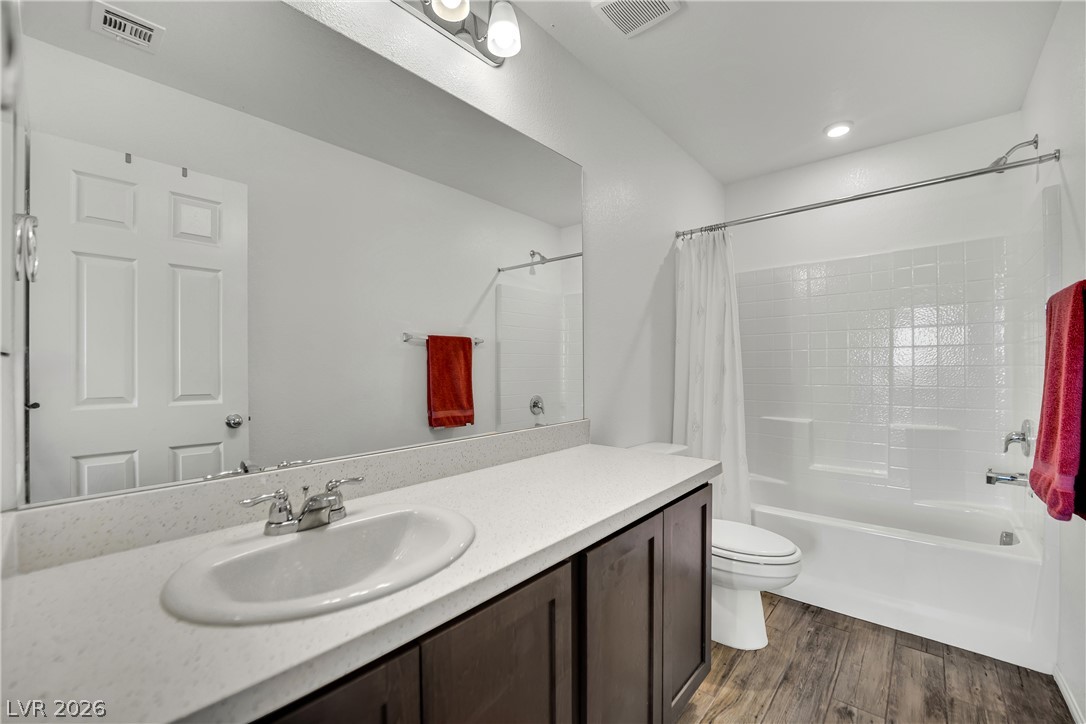 6123 Rose Springs Avenue Property Photo 22
