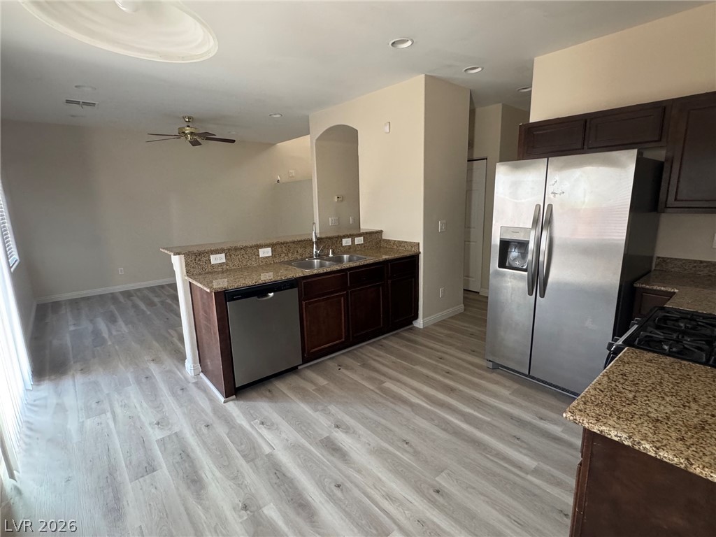 6231 Port Astoria Court Property Photo 3