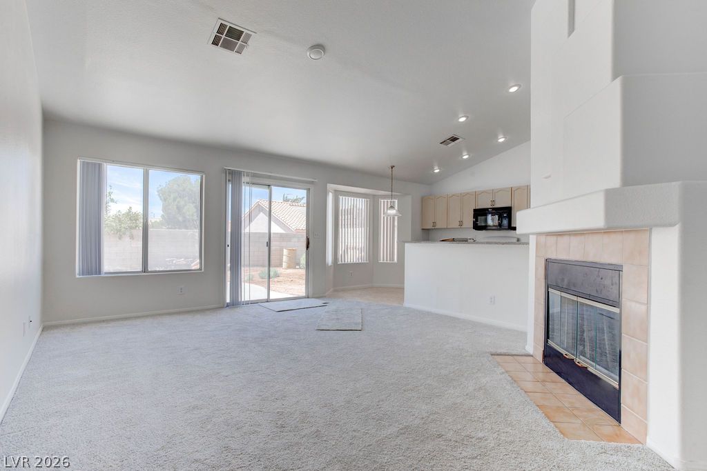 4579 Canna Drive Property Photo 8