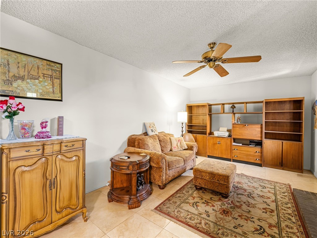 3422 Kensbrook Street Property Photo 22