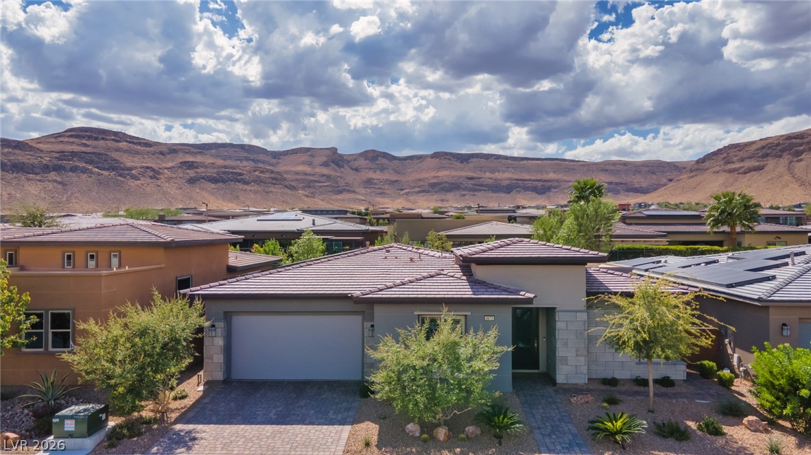 6673 Titanium Crest Street Property Photo 1