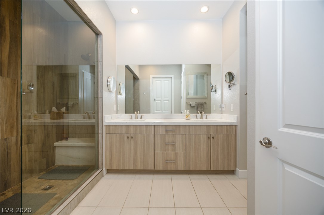6673 Titanium Crest Street Property Photo 5