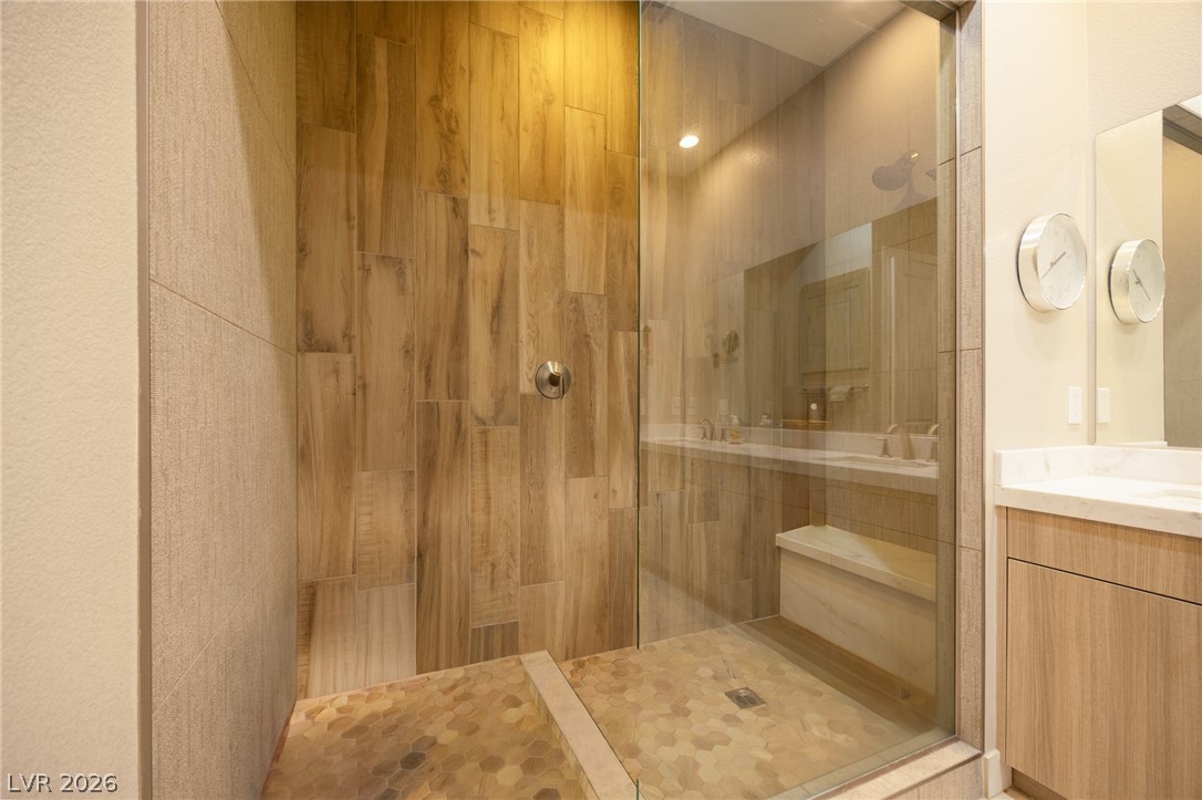 6673 Titanium Crest Street Property Photo 6