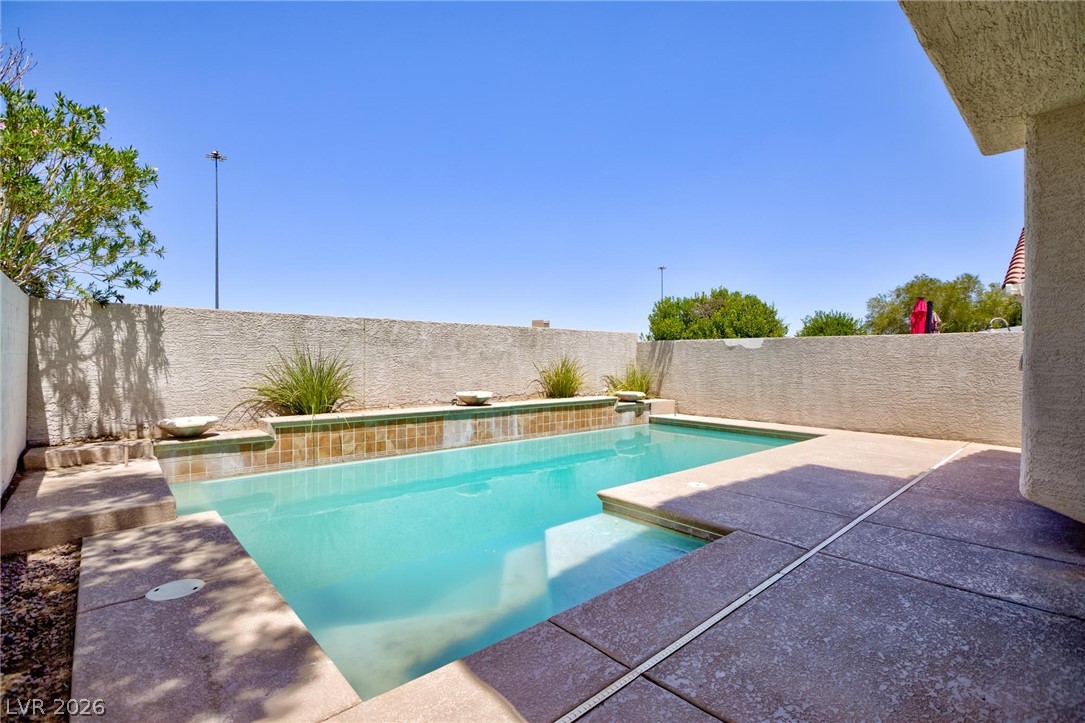 1835 Poetic Valley Circle Property Photo 1