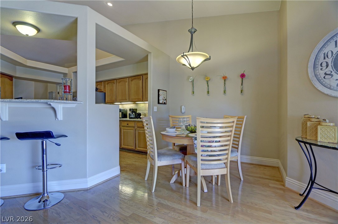 2798900 Property Photo 4
