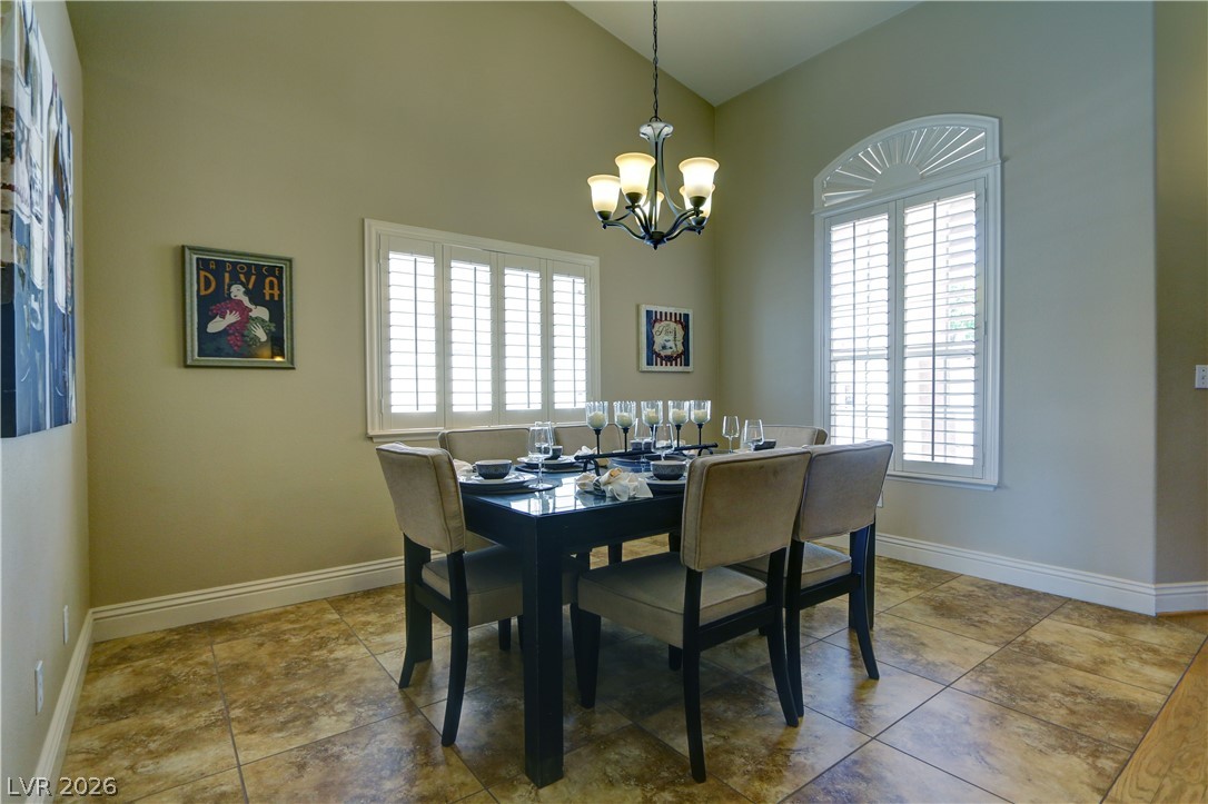 2798900 Property Photo 6