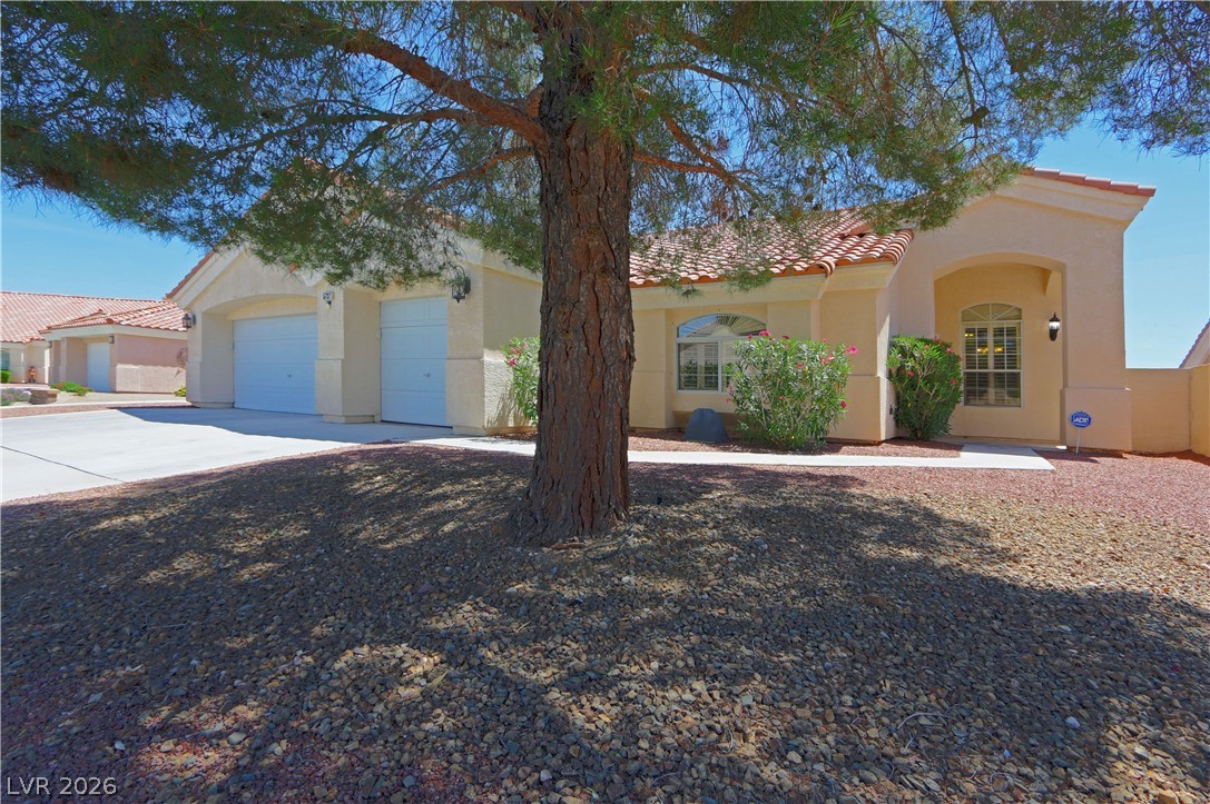 2798900 Property Photo 15