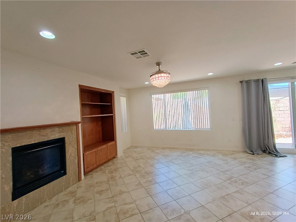 2316 Malaga Peak Street Property Photo 4
