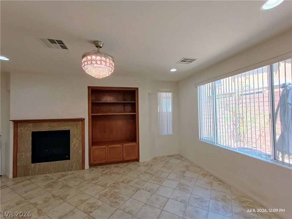 2316 Malaga Peak Street Property Photo 5