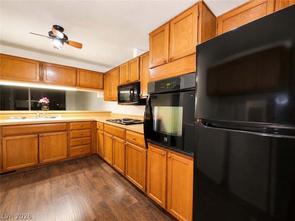 750 South Royal Crest Circle 323 Property Photo 1
