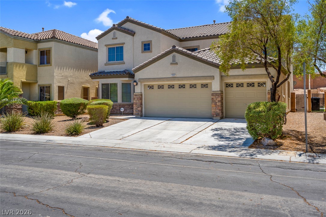 2505 Festive Court Property Photo 2
