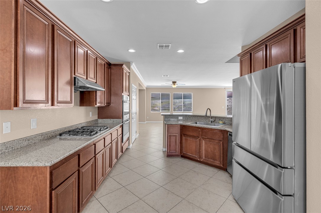 2505 Festive Court Property Photo 5
