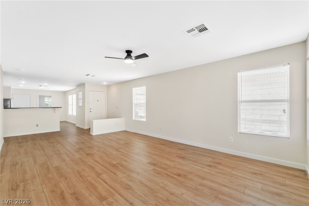 8632 Majestic Pine Avenue Property Photo 4